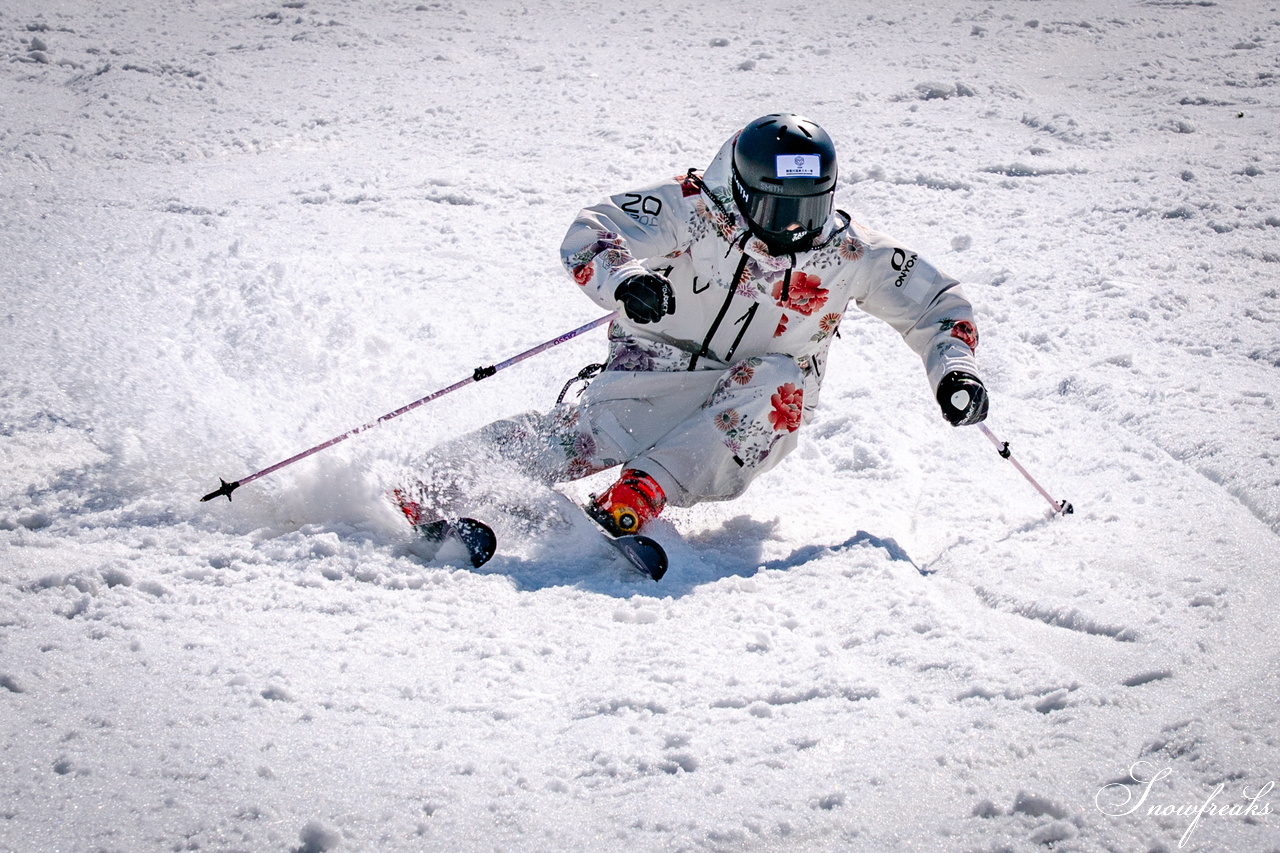 キロロリゾート｜ポカポカ陽気で絶好の春スキー日和♪こんな日は、みんなで思いっきり春雪を満喫しましょう！